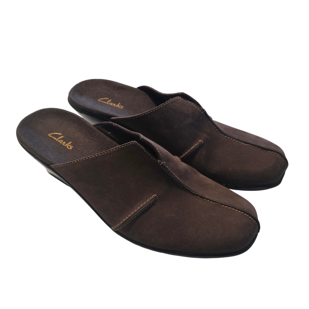 Clarks Shoes Brown Slip On Loafers Women's 7M Brown Suede Round Toe Casual